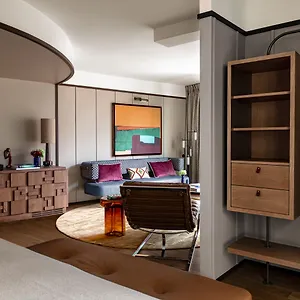 Norman & Spa Paris
