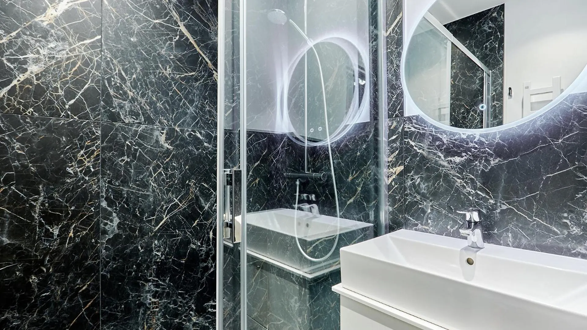 Apartment Louvre By Studio Prestige Paris